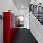 Lovely Riverside 2 Bed Apartamento